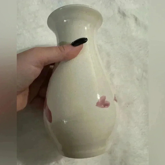 VTG Ceramic Pottery Flowers & Hearts Country Vase Cottagecore Glazed Grannycore - Picture 8 of 13